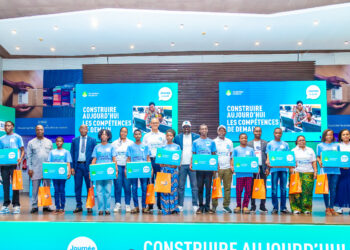 Le Groupe Ecobank renforce son engagement en faveur de la jeunesse africaine à travers l’éducation numérique